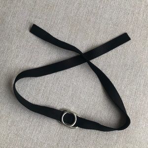 ✨🖤 Minimalist COS Leather and Steel Belt XS/S🖤✨